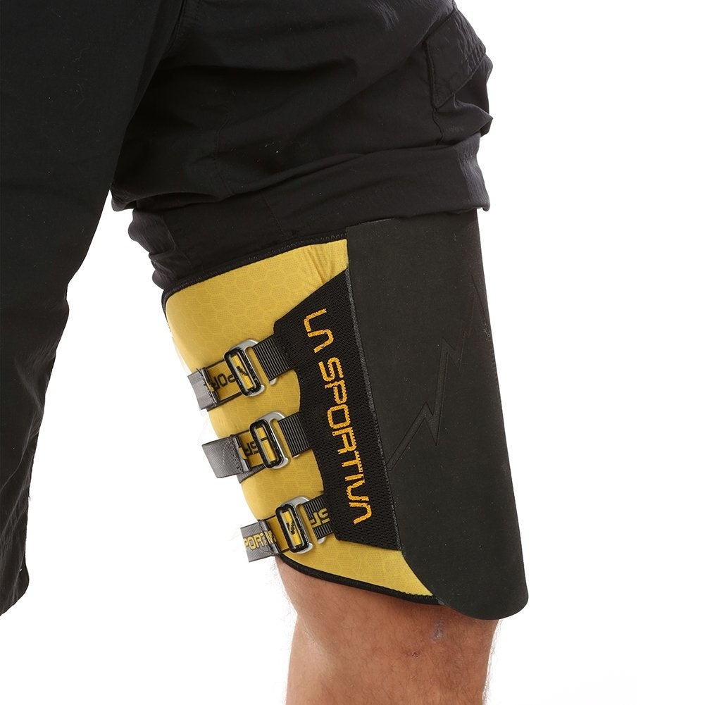 La Sportiva®  Laspo Knee Pad Black - Climbing Footwear