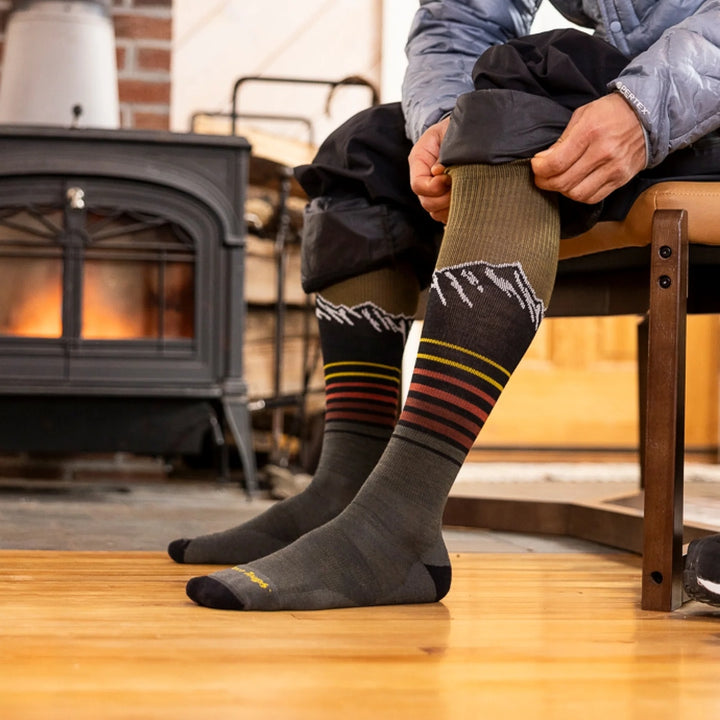 Men's Steep Lines Over-the-Calf Lightweight Ski & Snowboard Socks
