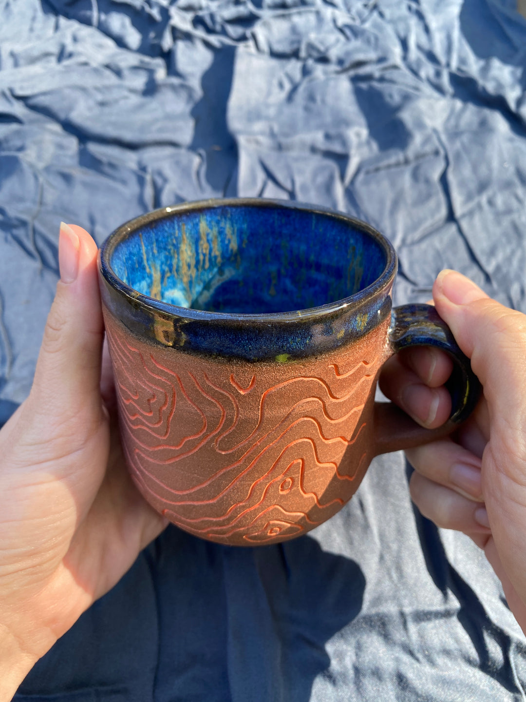 Nch'ḵay̓ (Mount Garibaldi) Topo Mug