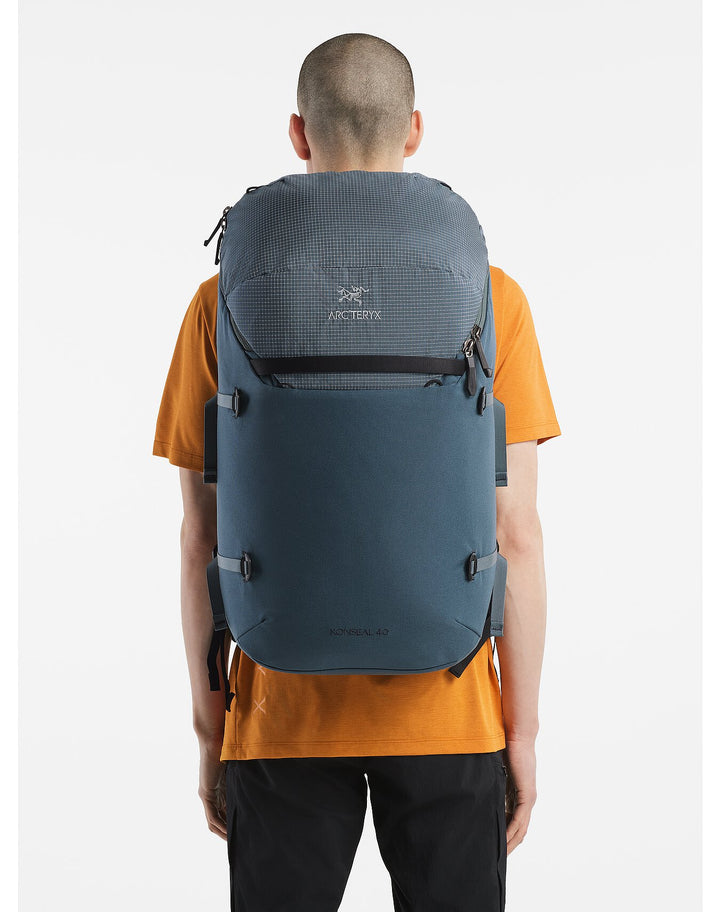 Konseal 40 Backpack