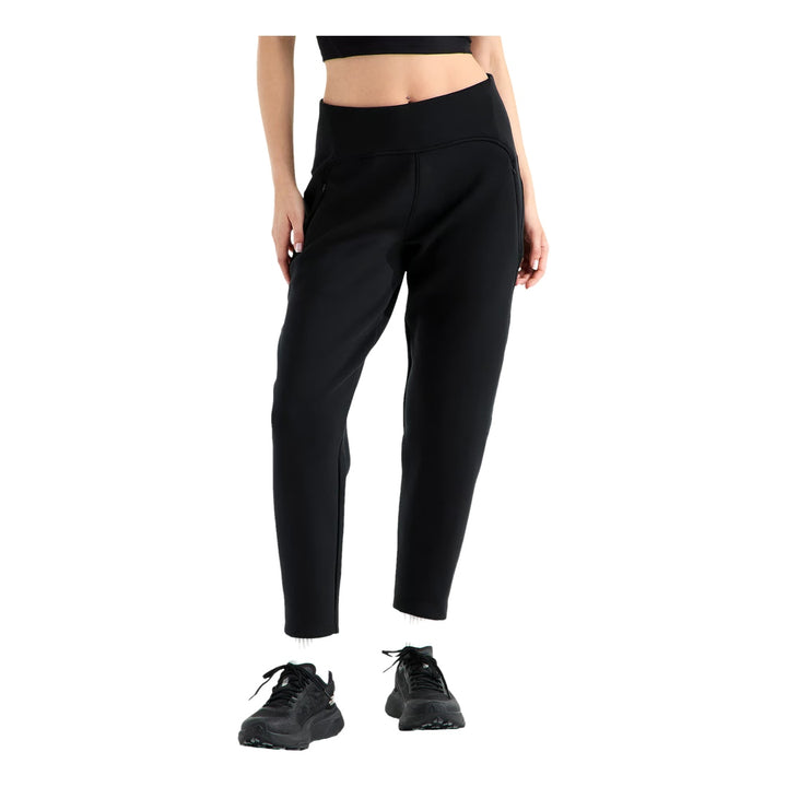 #color_tnf-black