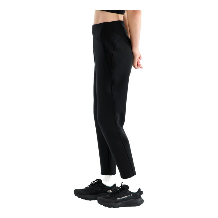 #color_tnf-black