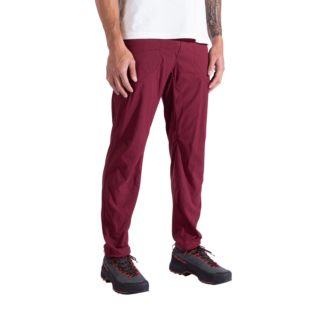 #color_redwood-mountain-red