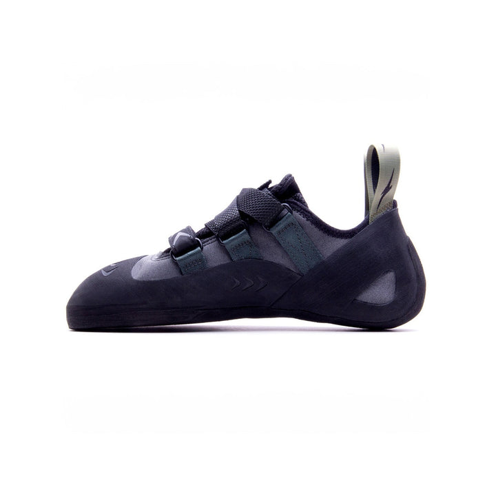 #color_black-olive