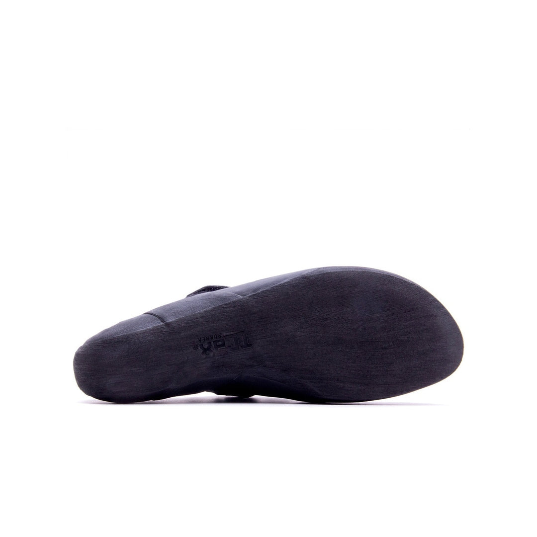 #color_black-olive