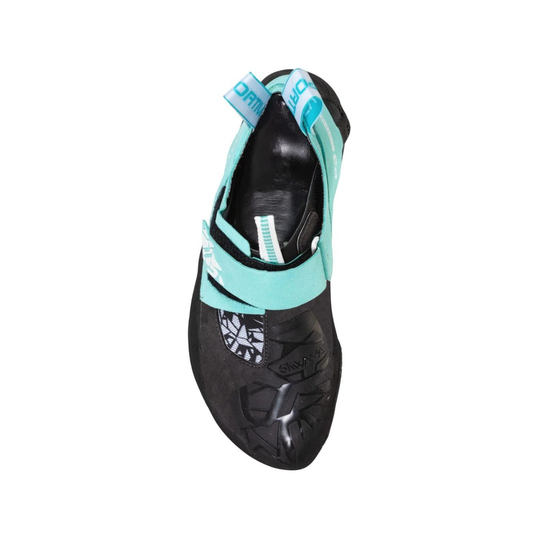 #color_carbon-turquoise