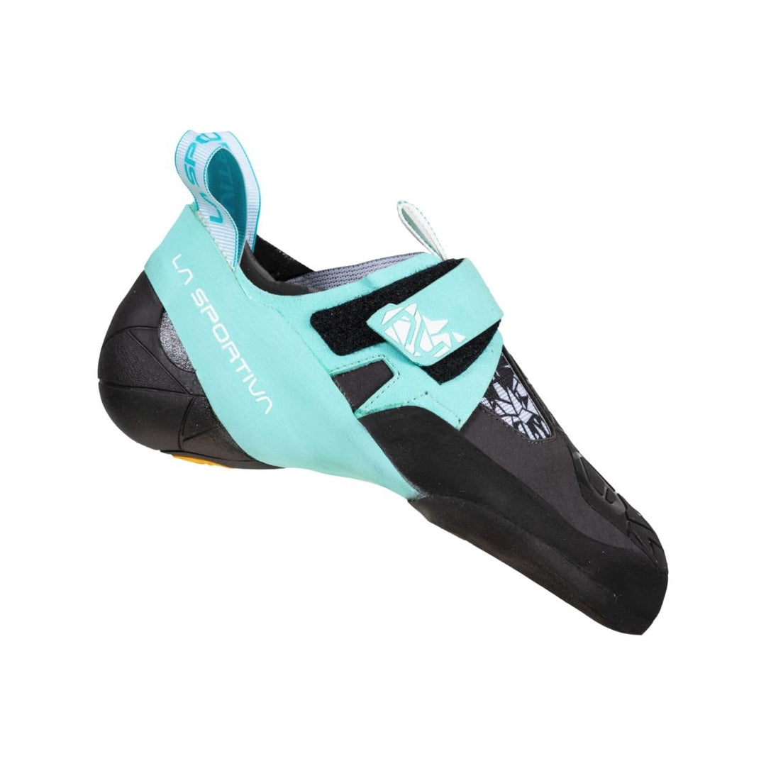 #color_carbon-turquoise